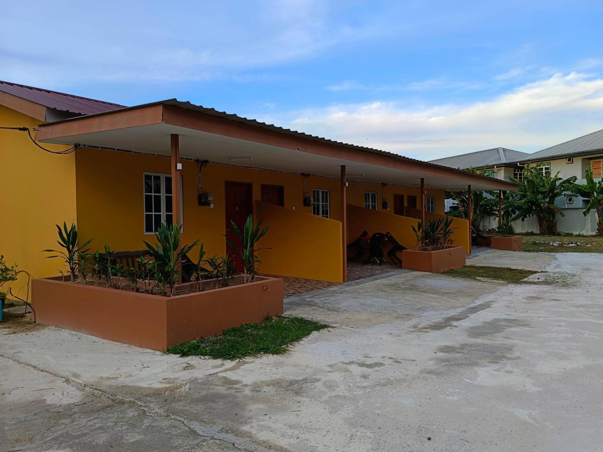 Alfa Roomstay Pantai Cenang  Exterior photo