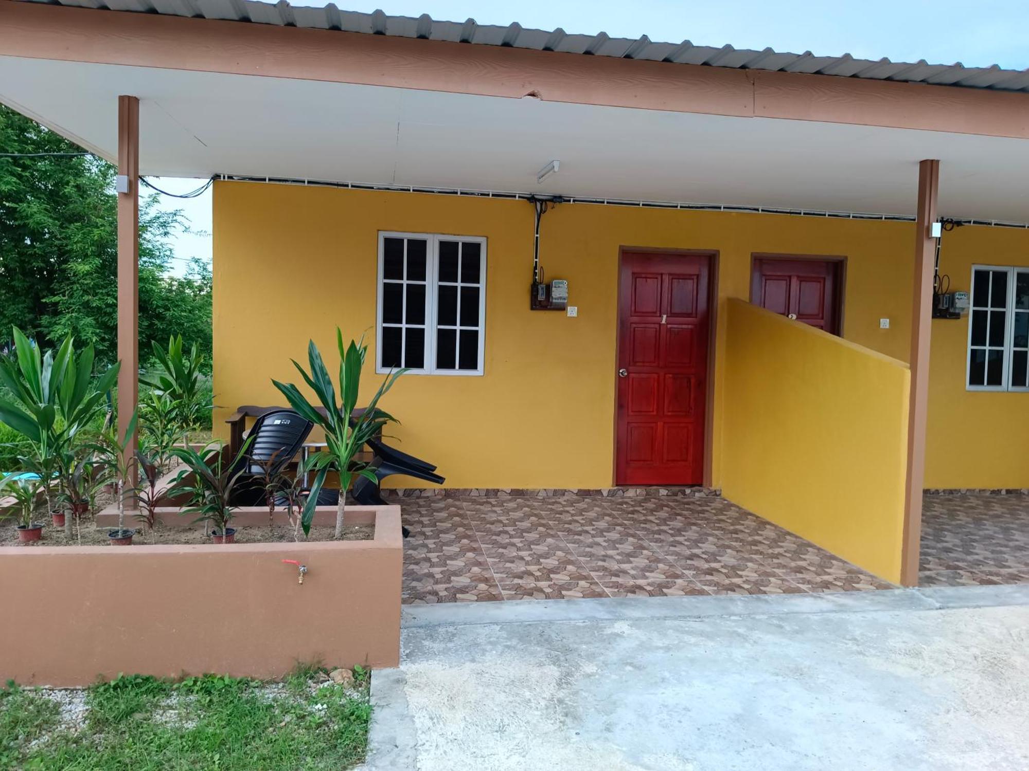 Alfa Roomstay Pantai Cenang  Exterior photo