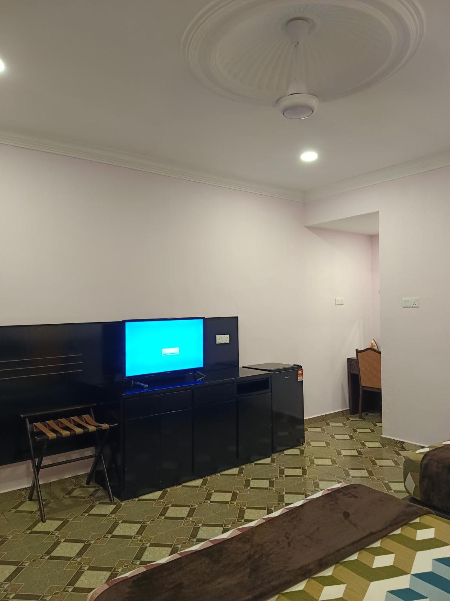 Alfa Roomstay Pantai Cenang  Exterior photo